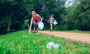 Plogging, una corsa contro i rifiuti